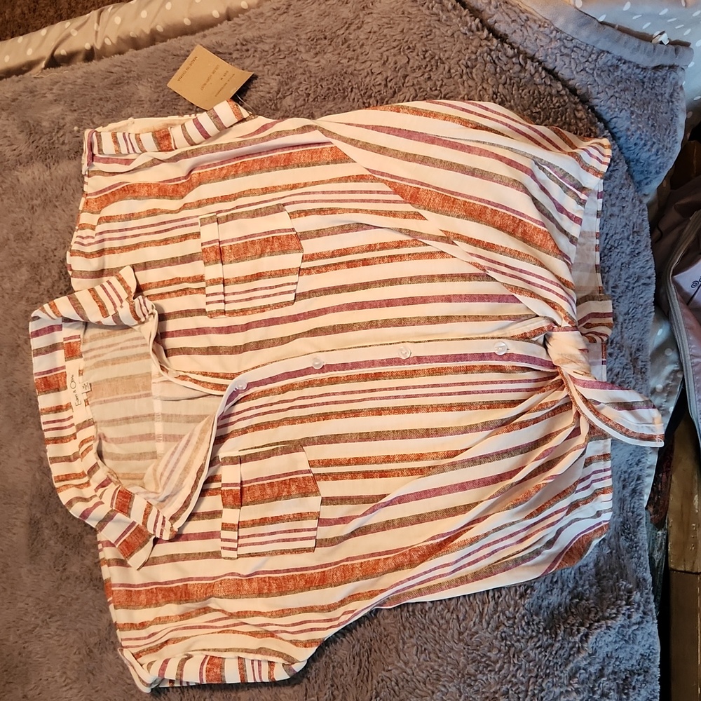 Eden & Olivia blouse